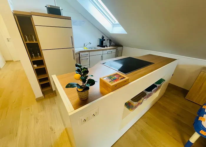 Klimatisierte In Seenaehe